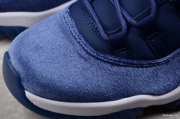 Midnight 11 AR0715-441 Navy Retro Jordan 0513